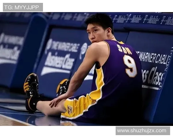 孙悦幽默调侃姚明引发笑声两位篮球巨星的友谊瞬间成焦点